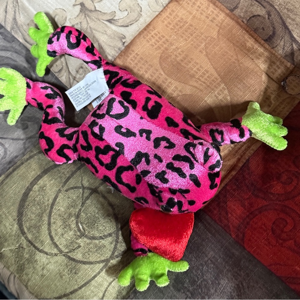 Pink Leopard Print Frog with red Heart vintage Plush 8.5” - Picture 3 of 10